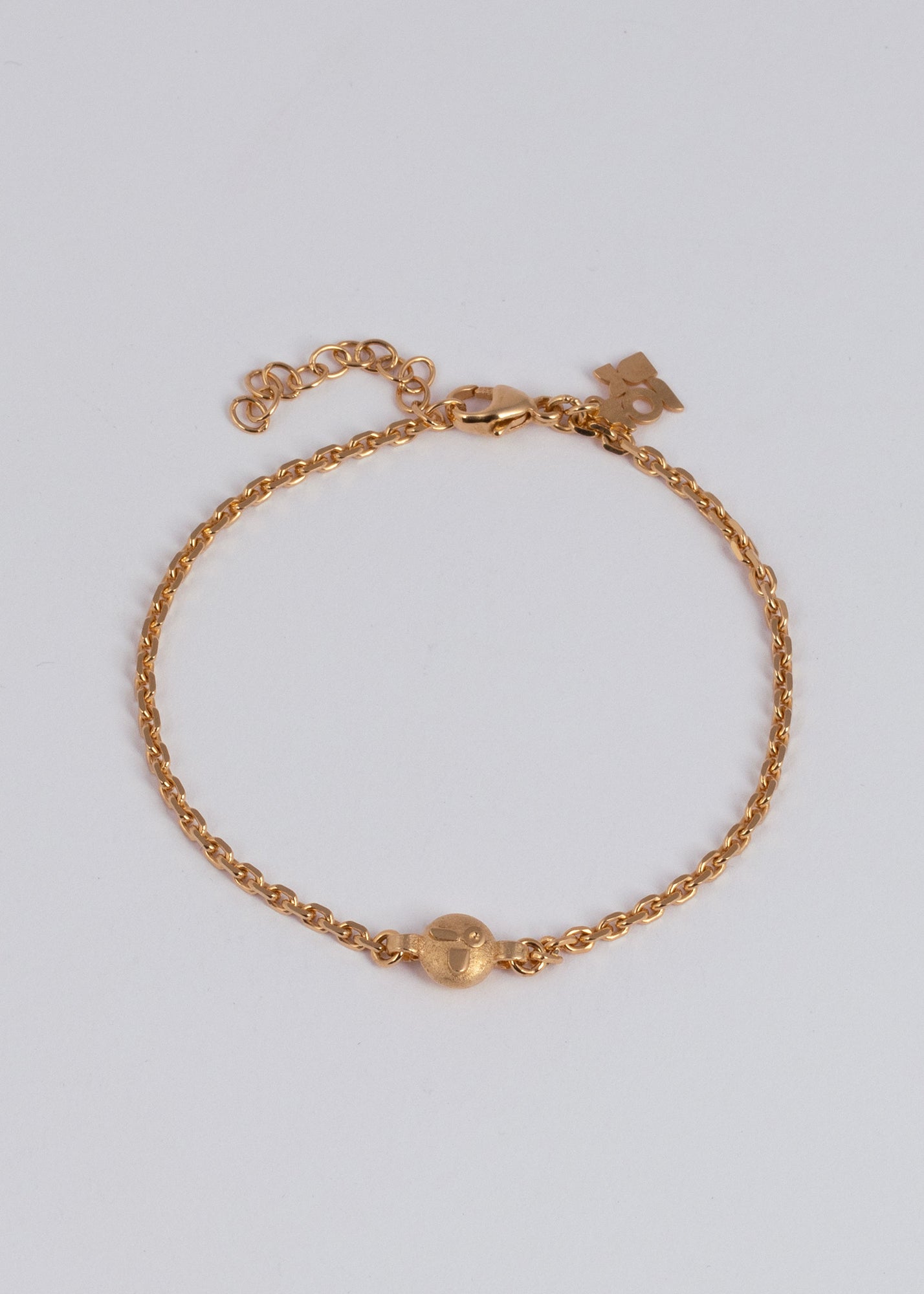 Gold
Bicolor Schmuck
Zarter Anhänger
Filigraner Schmuck
hochwertig
Smiley 
schlichte Ringe 
zeitlos 
Minimalistischer Schmuck
Statement-Schmuck
Modernes Schmuckdesign
Trendige Accessoires
Schmuck mit Anhänger
Organischer Schmuck
Schmuck
Modeschmuck
Damen Schmuck
Trend Schmuck
Eleganter Schmuck