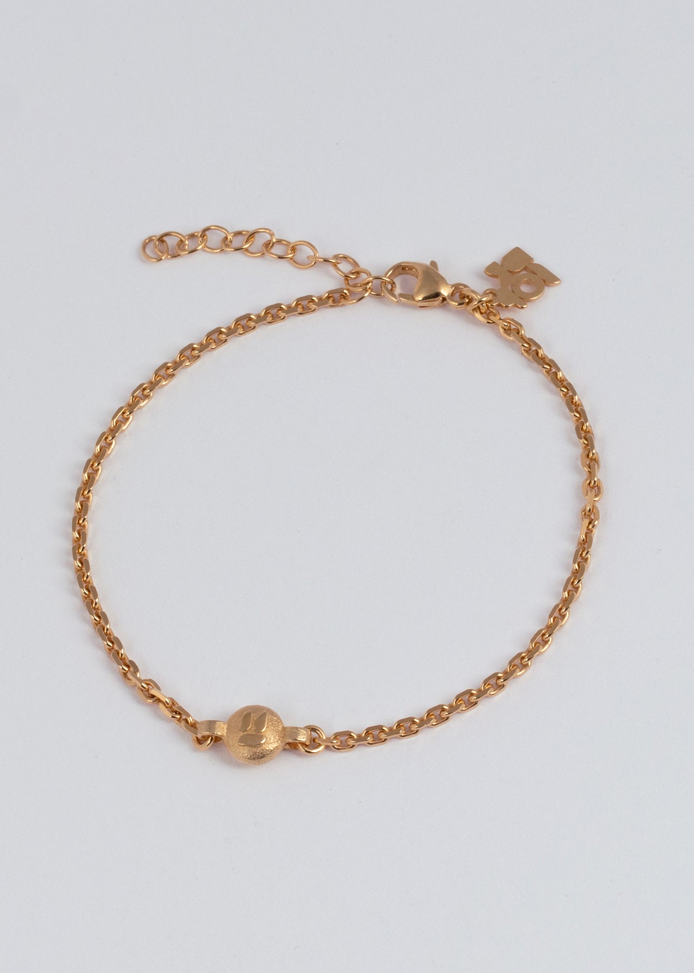Bicolor Schmuck
Zarter Anhänger
Filigraner Schmuck
hochwertig
Smiley 
schlichte Ringe 
zeitlos 
Minimalistischer Schmuck
Statement-Schmuck
Modernes Schmuckdesign
Trendige Accessoires
Schmuck mit Anhänger
Organischer Schmuck
Schmuck
Modeschmuck
Damen Schmuck
Trend Schmuck
Eleganter Schmuck