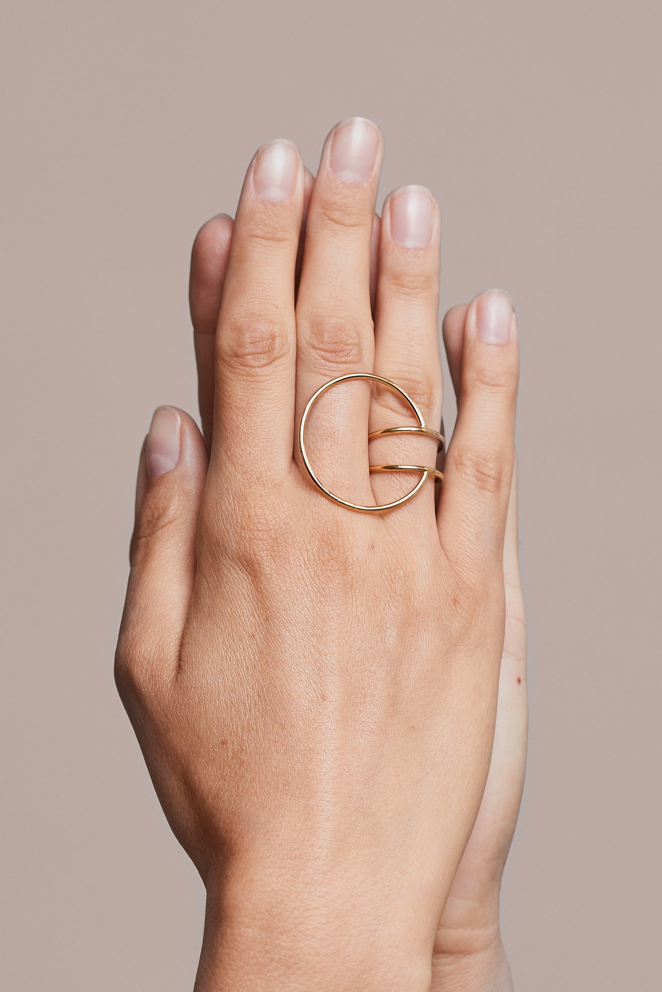 Schmuck, Ringe, hochwertig, Fine jewellery, Damenschmuck, Qualität, Modern, Hingucker, Kreis, grafisch